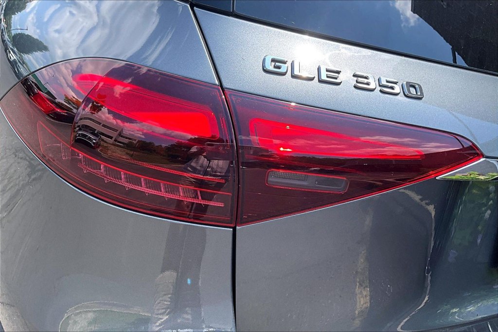 Certified 2026 Mercedes-Benz GLE 350 4MATIC image 32