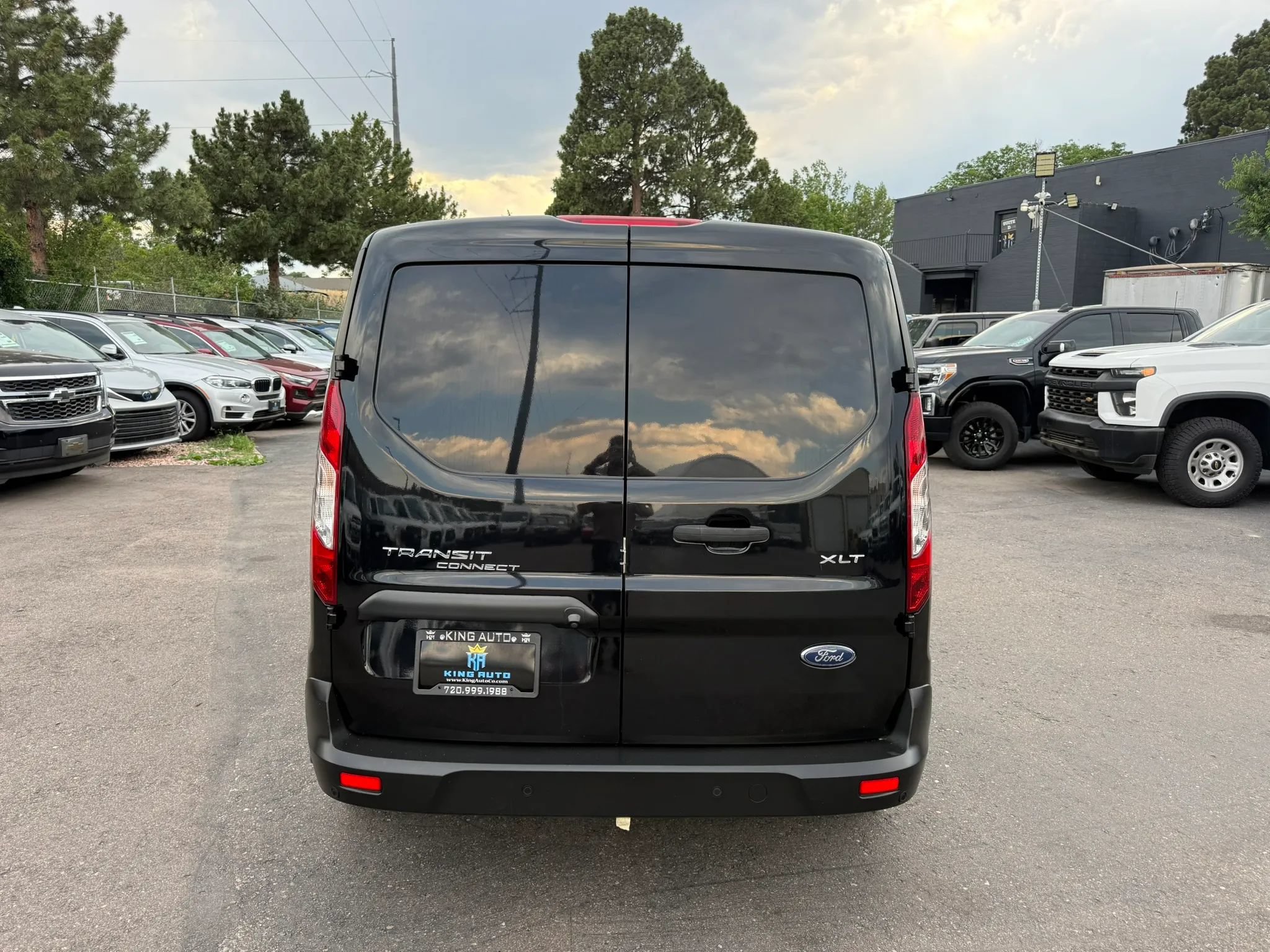 Used 2021 Ford Transit Connect XLT FWD image 5