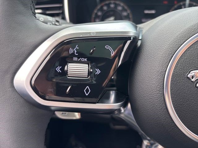 New 2024 Jaguar XF R-Dynamic SE AWD/4WD image 27