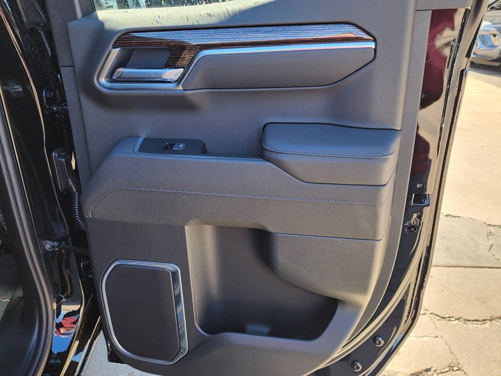 New 2026 GMC Sierra 1500 Elevation image 39
