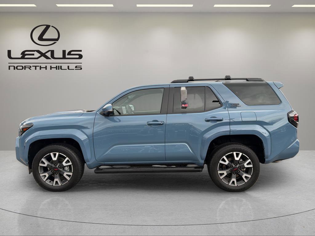 Used 2025 Toyota 4Runner TRD Sport Premium w/ Tow Technology Package image 9