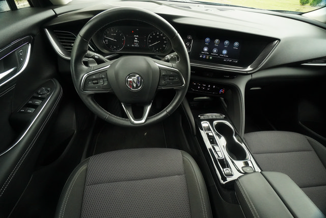 Used 2023 Buick Envision Preferred FWD image 13