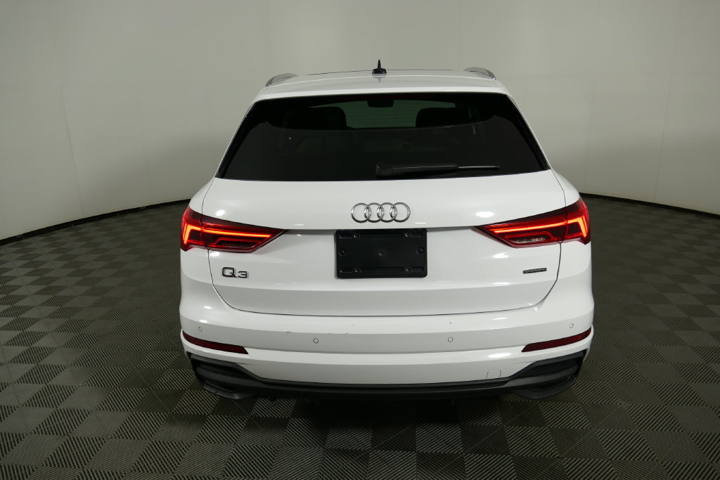 Used 2025 Audi Q3 2.0T Premium AWD/4WD image 4