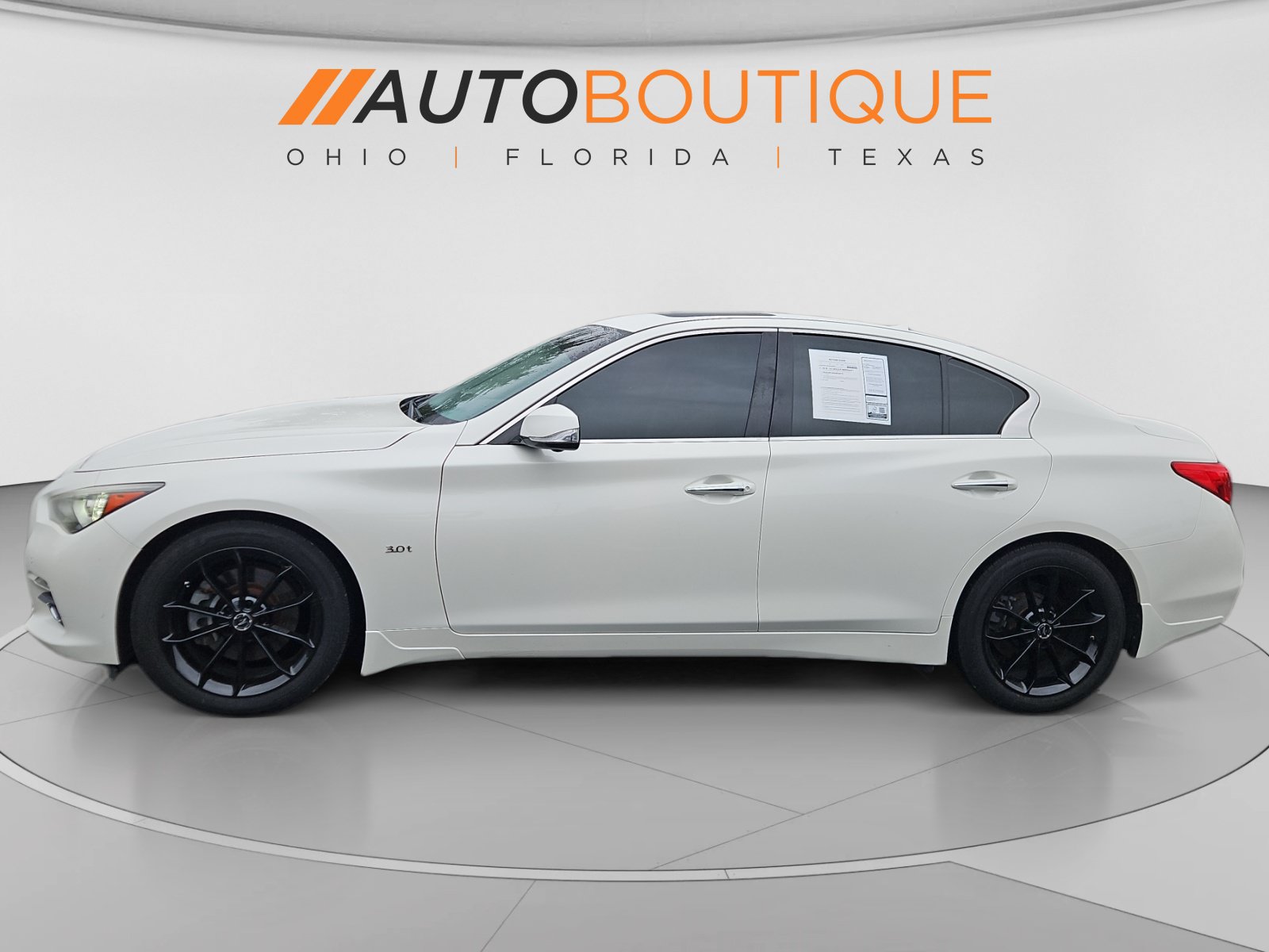 Used 2017 INFINITI Q50 3.0t Premium w/ Driver Assistance Package AWD/4WD image 2