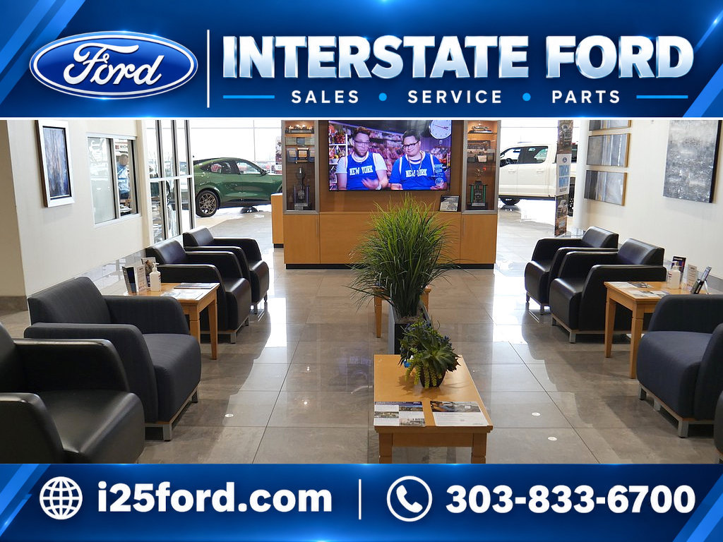 Used 2024 Ford Escape ST-Line Select w/ Tech Pack #2 AWD/4WD image 6