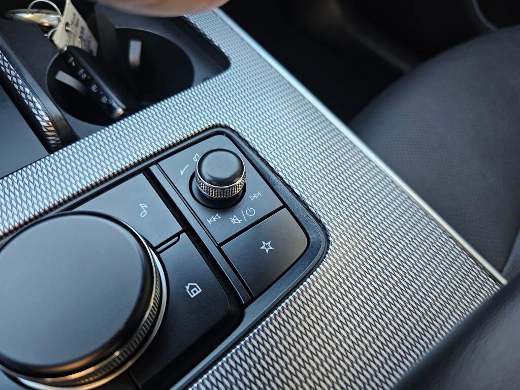 Certified 2024 MAZDA CX-90 Plug-In Hybrid w/ Premium Pkg image 38