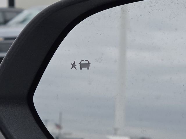 New 2026 Chevrolet Equinox EV LT image 7