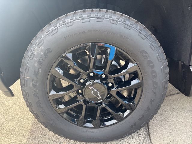 New 2026 Chevrolet Silverado 3500 High Country w/ High Country Premium Package AWD/4WD image 13