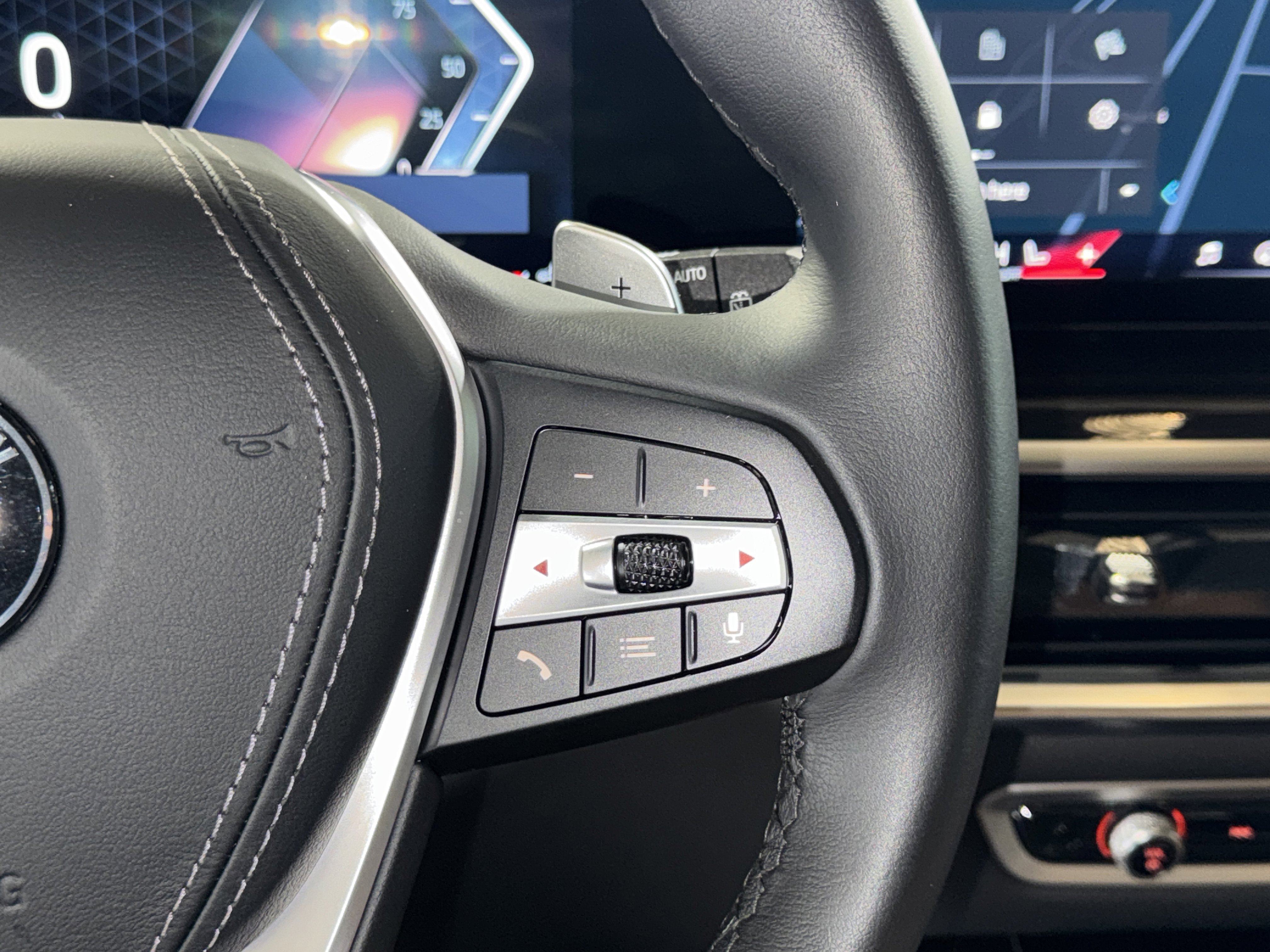 Certified 2024 BMW X5 xDrive40i w/ Premium Package image 23