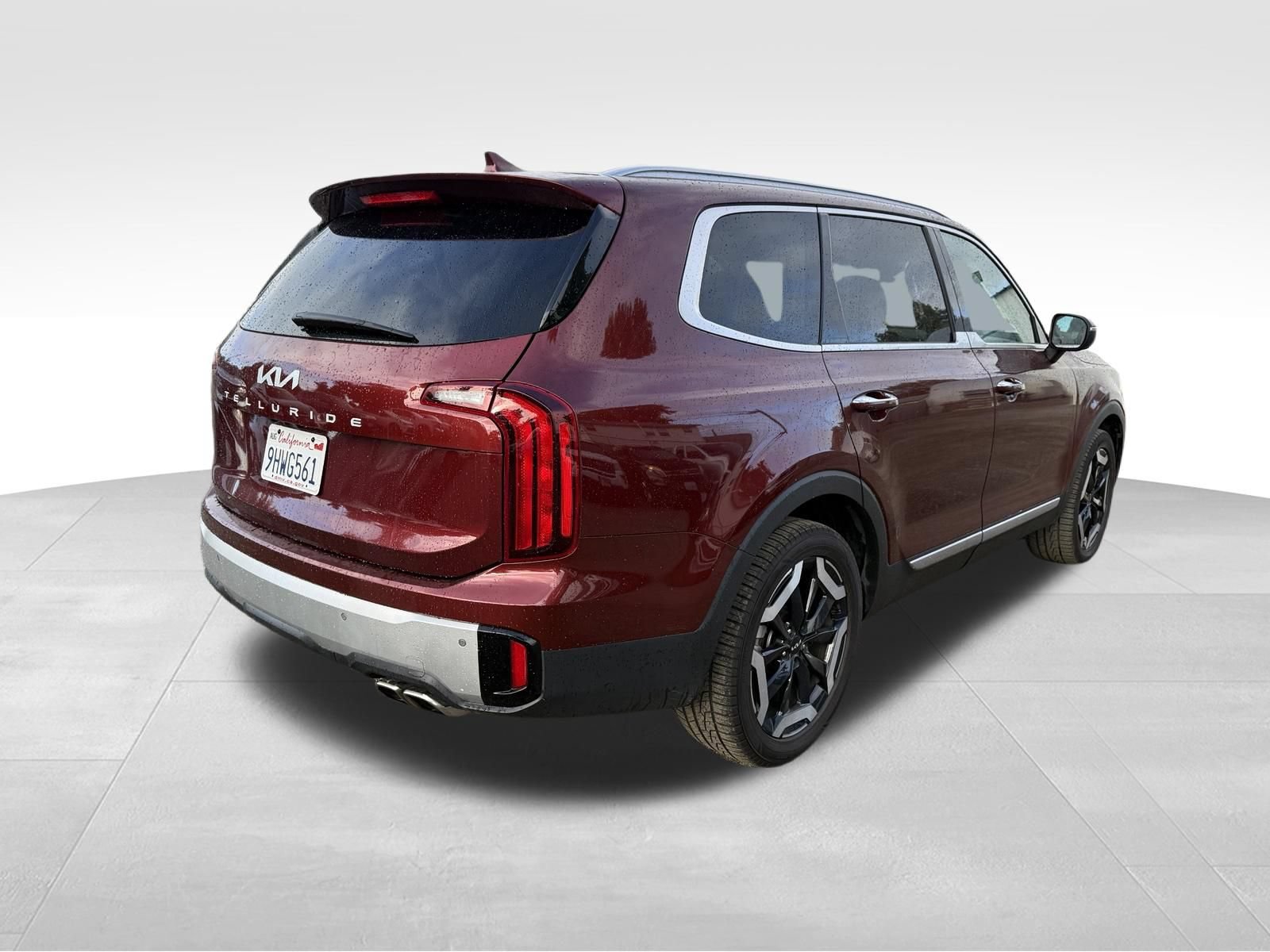 Used 2024 Kia Telluride S w/ S Sunroof Package FWD image 3