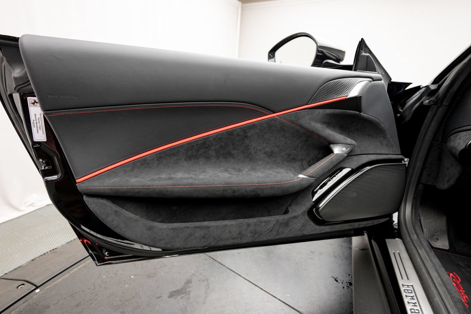 Used 2026 Ferrari Roma Spider RWD image 42