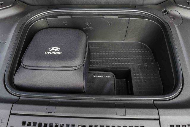 New 2026 Hyundai Ioniq 9 SEL AWD/4WD image 12