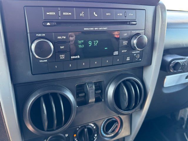 Used 2009 Jeep Wrangler X image 15