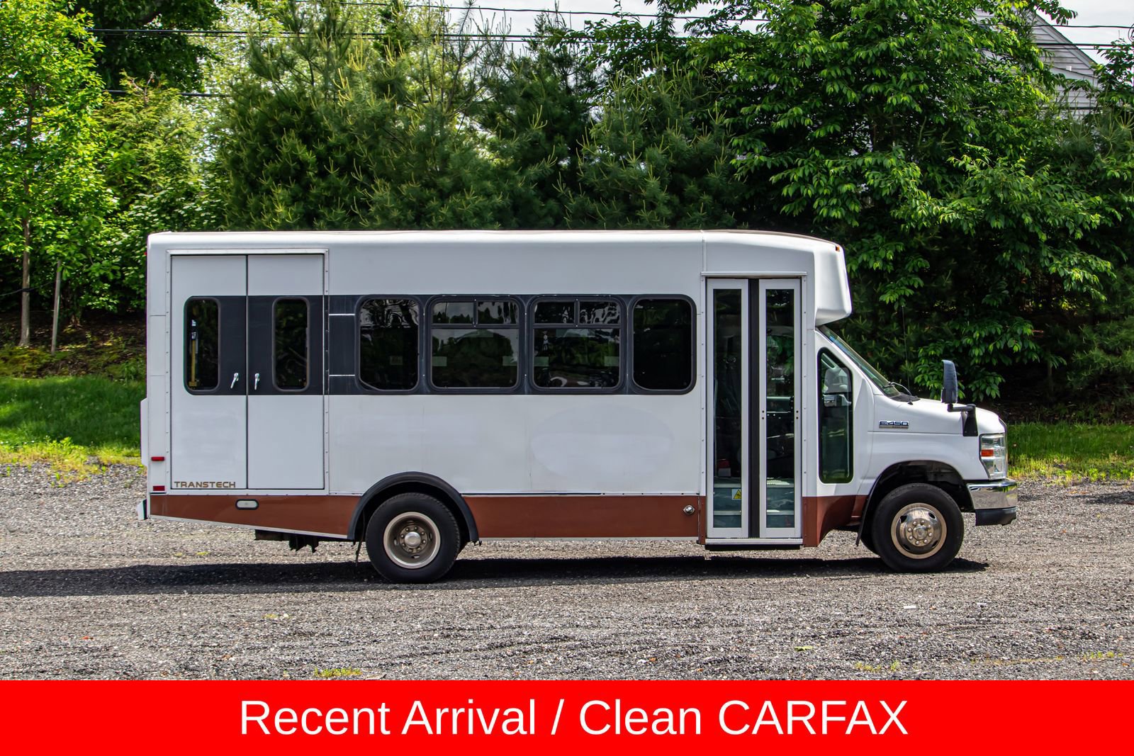 Used 2014 Ford E-450 and Econoline 450 Super Duty w/ Shuttle Bus Prep Package RWD image 9