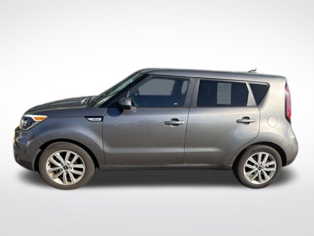 Used 2018 Kia Soul + FWD image 28