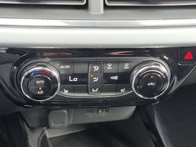New 2026 Chevrolet Trax LT w/ Sunroof Package FWD image 17
