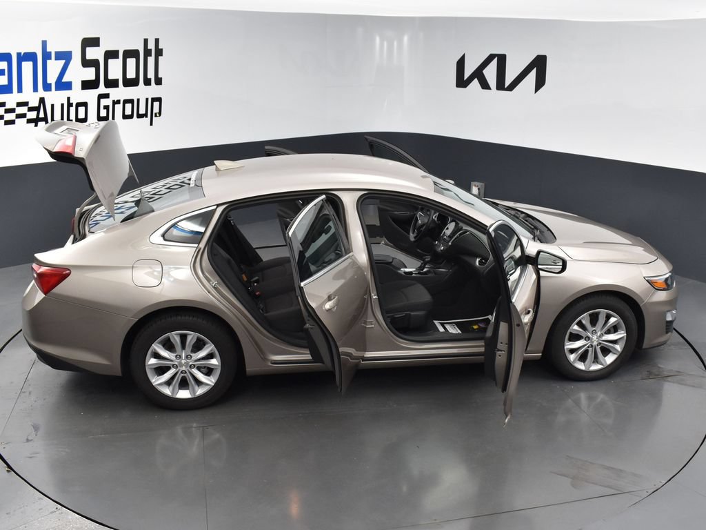 Used 2023 Chevrolet Malibu LT FWD image 32