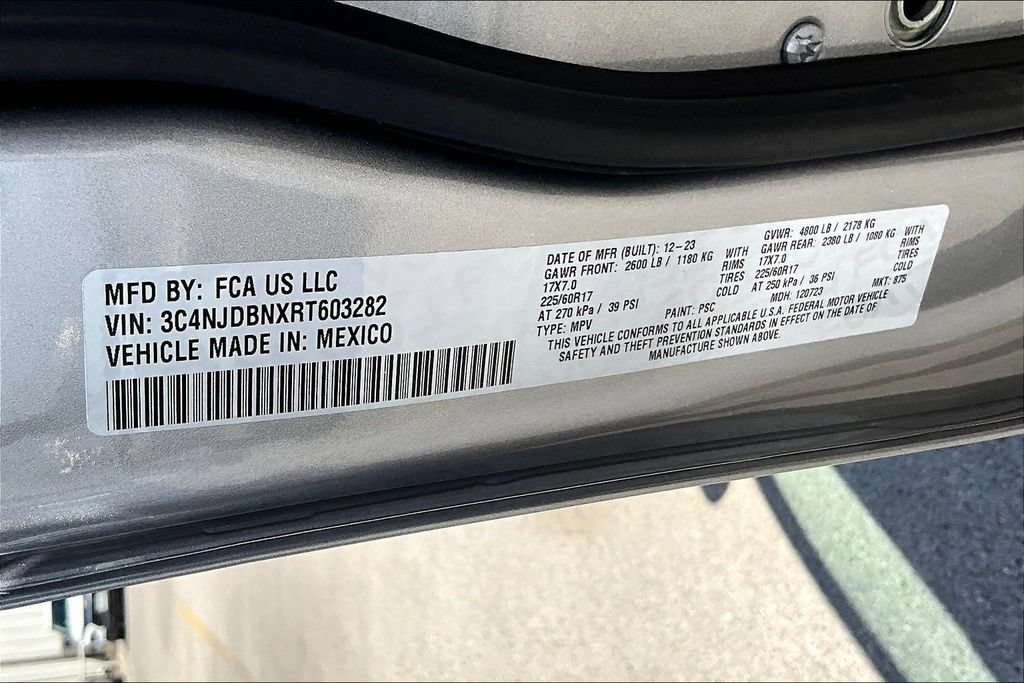 Used 2024 Jeep Compass Latitude AWD/4WD image 20