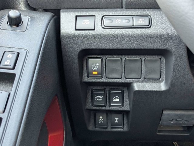 New 2025 Nissan Frontier PRO-4X w/ Interior Protection Package image 23