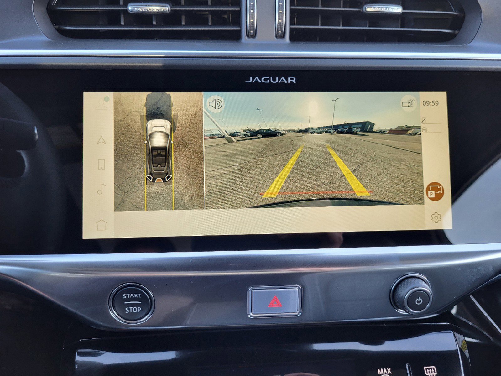 New 2024 Jaguar I-PACE R-Dynamic HSE image 26