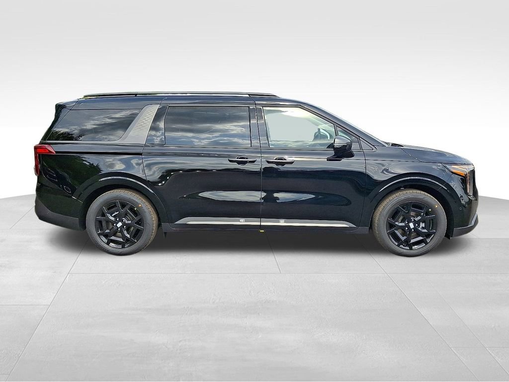 New 2026 Kia Carnival SX w/ SX Dark Edition Package image 7