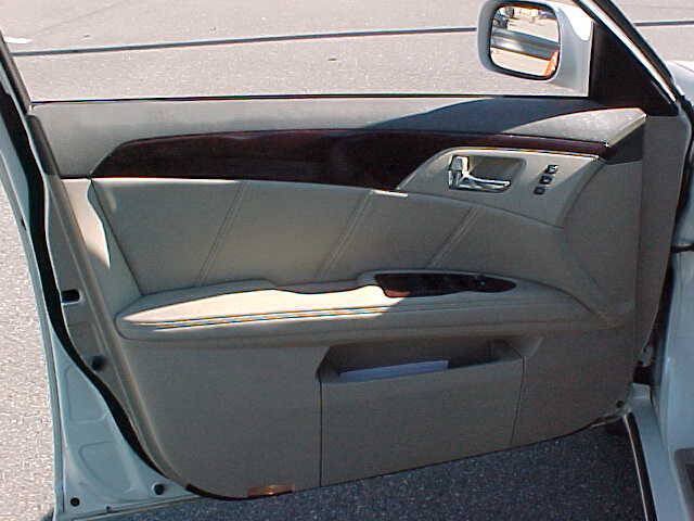 Used 2008 Toyota Avalon Limited FWD image 22