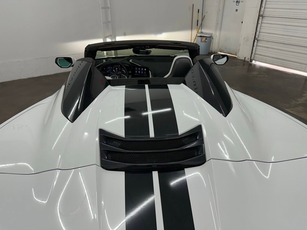Used 2022 Chevrolet Corvette Stingray Preferred Conv w/ Z51 Performance Package RWD image 10