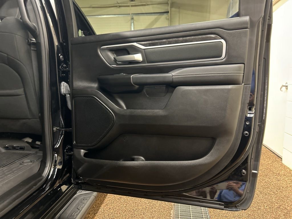 Used 2023 RAM 1500 Big Horn AWD/4WD image 15