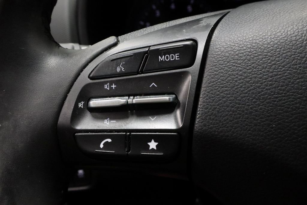 Used 2023 Hyundai Kona SEL w/ Convenience Package image 31