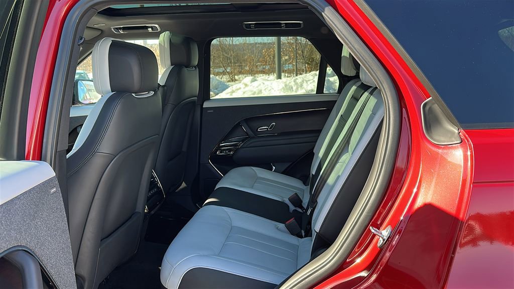 Certified 2023 Land Rover Range Rover Sport SE Dynamic image 20