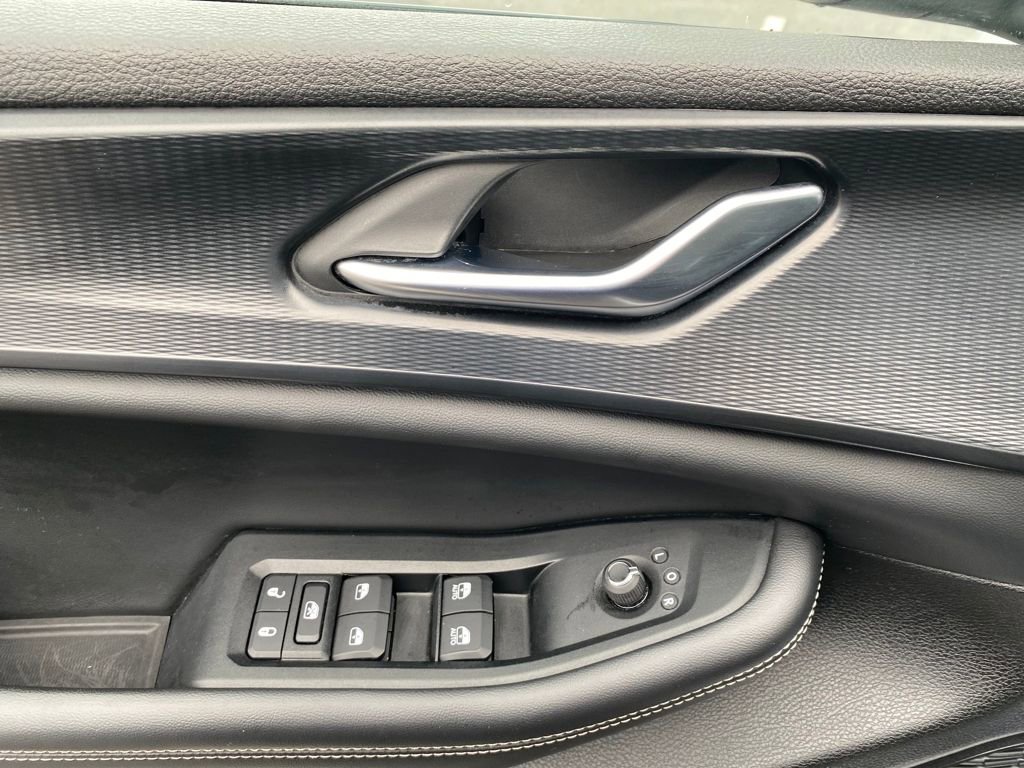 Used 2023 Jeep Grand Cherokee L Laredo image 20