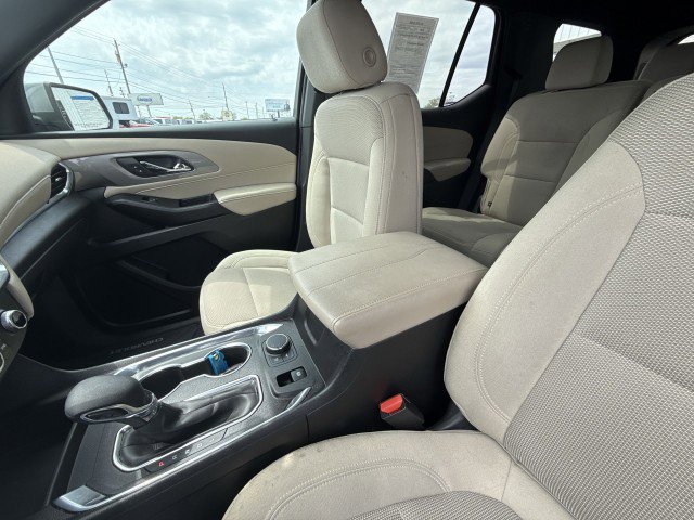 Certified 2023 Chevrolet Traverse LS w/ Safety Package image 21