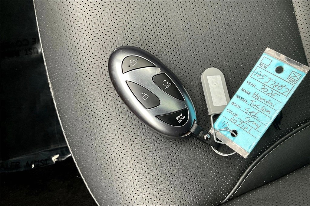 Used 2025 Hyundai Tucson SEL image 11