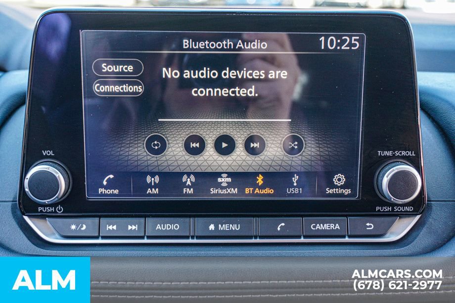 Used 2023 Nissan Rogue S image 36