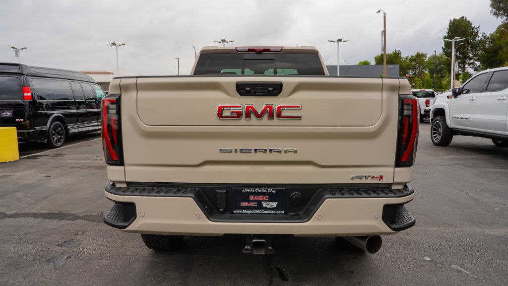 New 2026 GMC Sierra 2500 AT4 w/ Technology Package AWD/4WD image 6