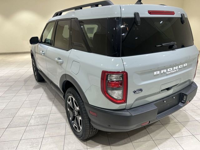 Used 2023 Ford Bronco Sport Outer Banks w/ Tech Package image 3