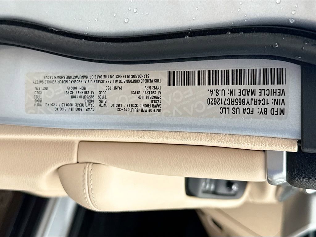 New 2024 Jeep Grand Cherokee Limited 4xe image 36