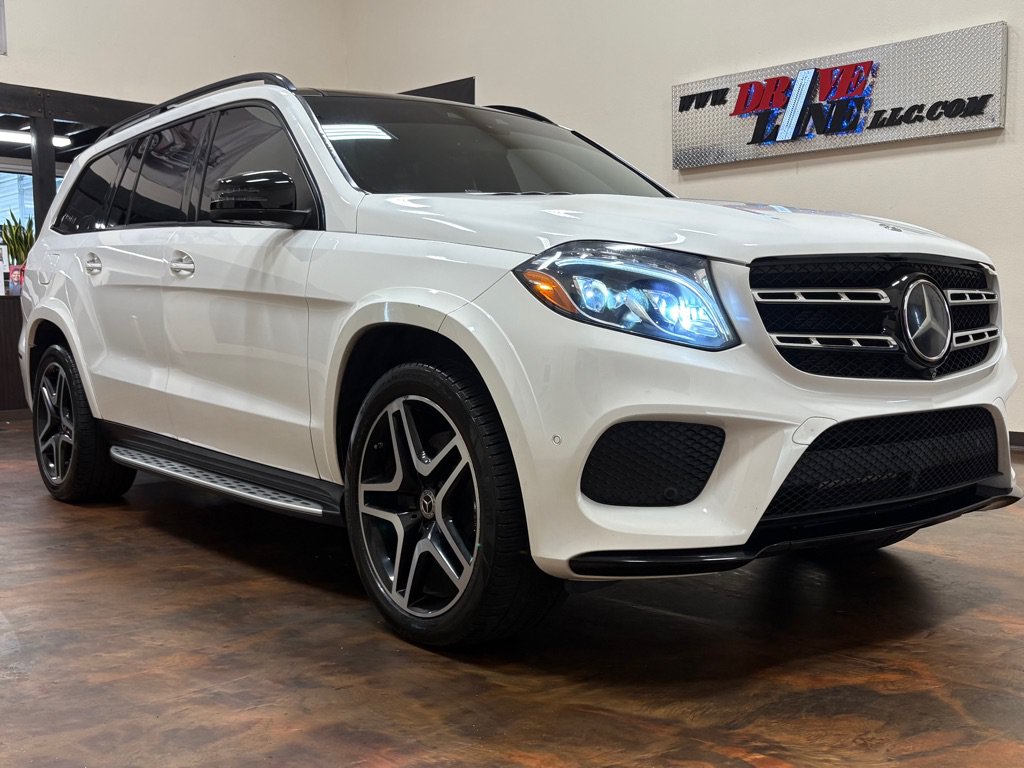 Used 2017 Mercedes-Benz GLS 550 4MATIC image 3