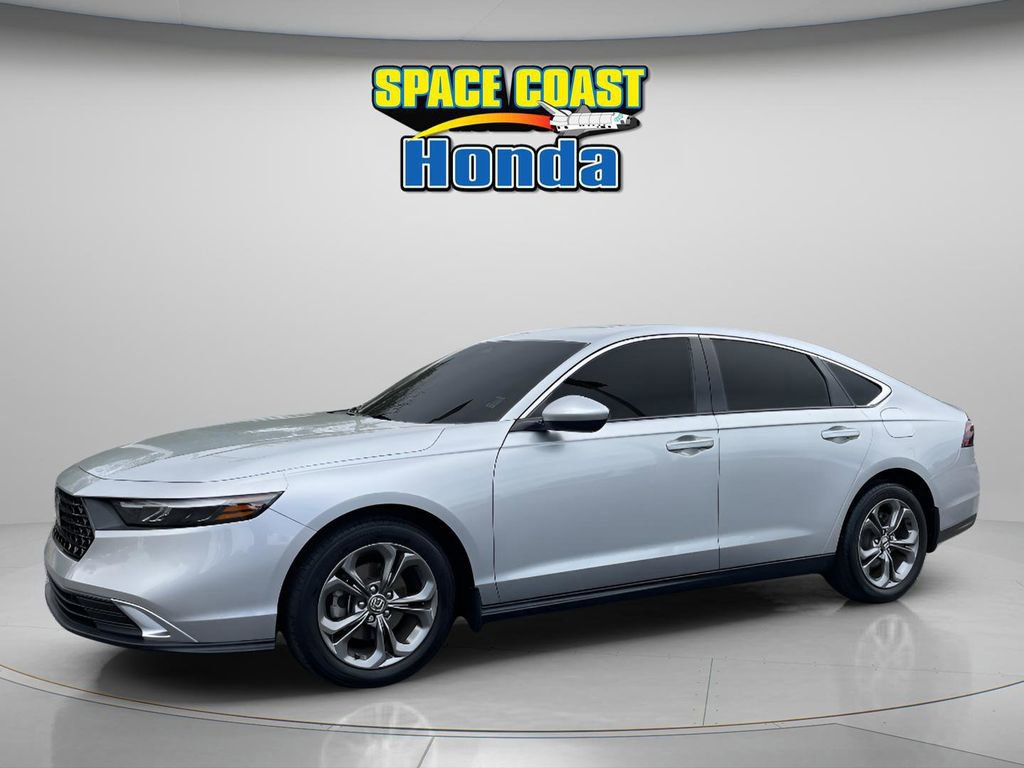 Used 2024 Honda Accord EX image 4