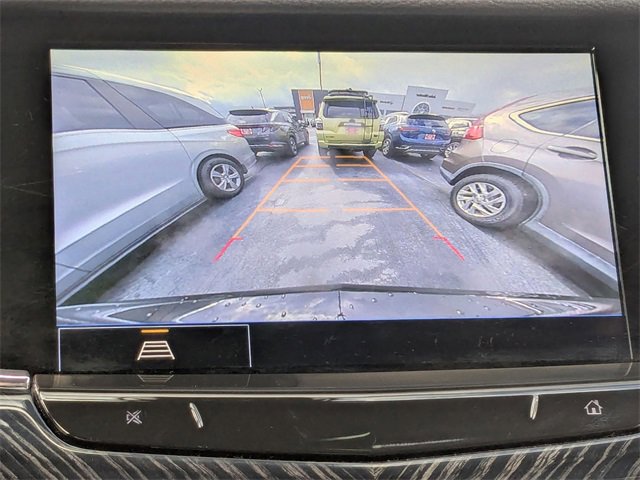 Used 2025 Cadillac XT6 Premium Luxury image 24