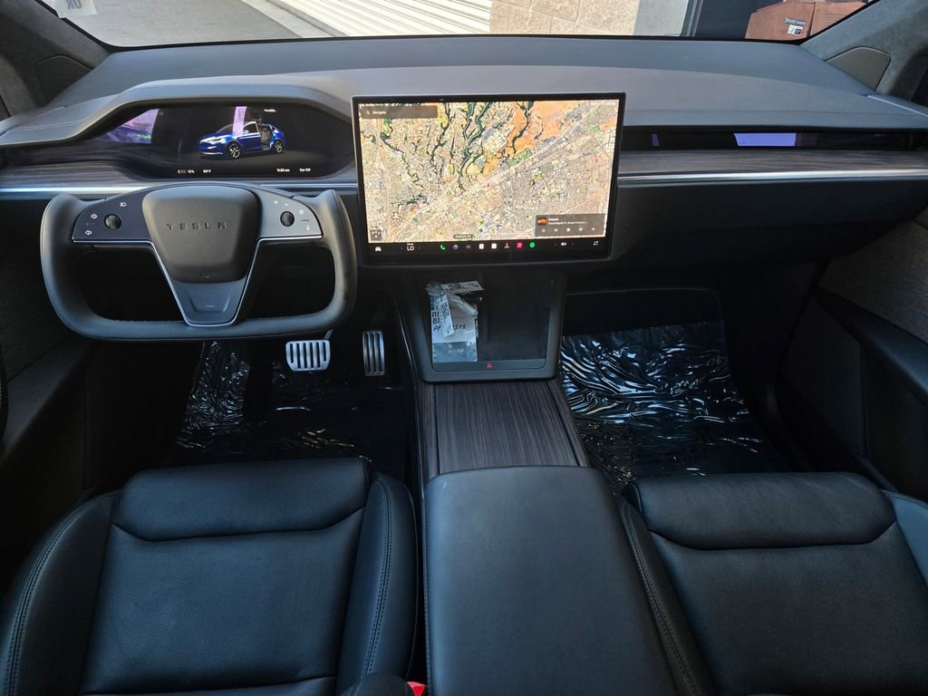 Used 2023 Tesla Model X AWD/4WD image 19