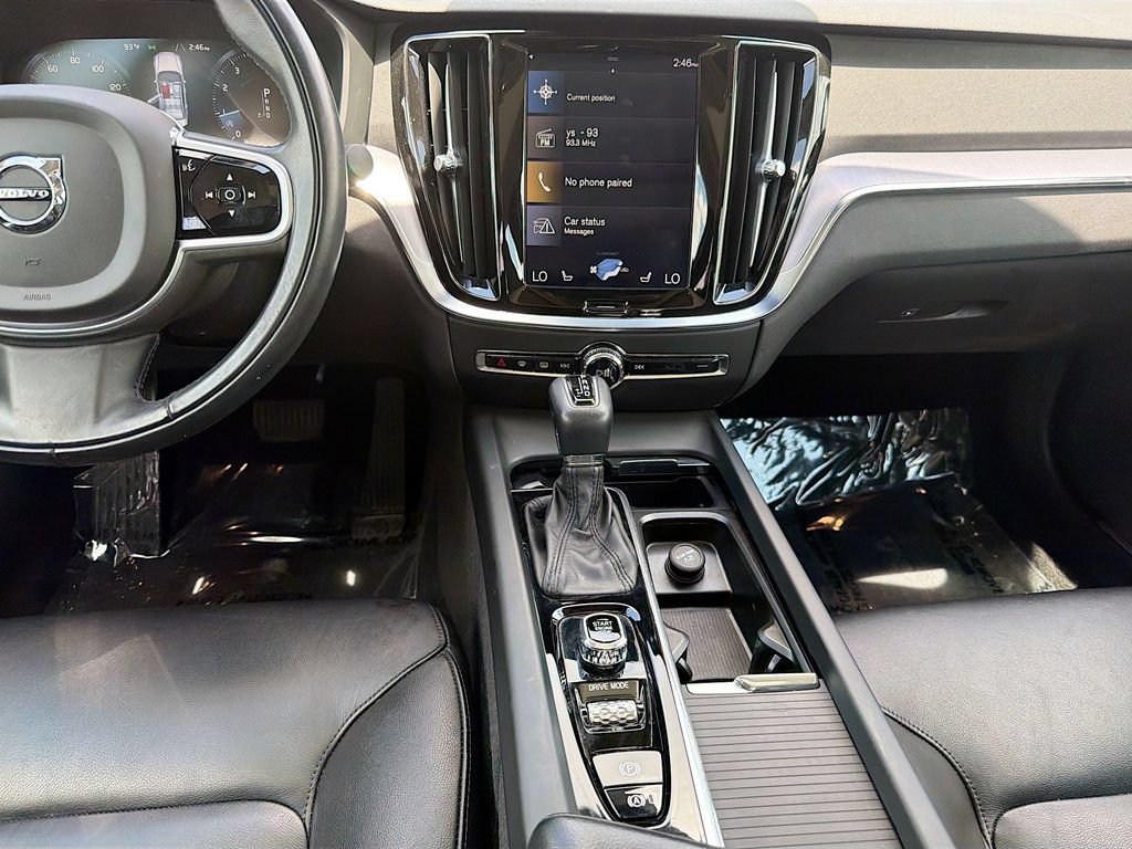 Used 2020 Volvo S60 T6 Momentum w/ Protection Package Premier AWD/4WD image 19