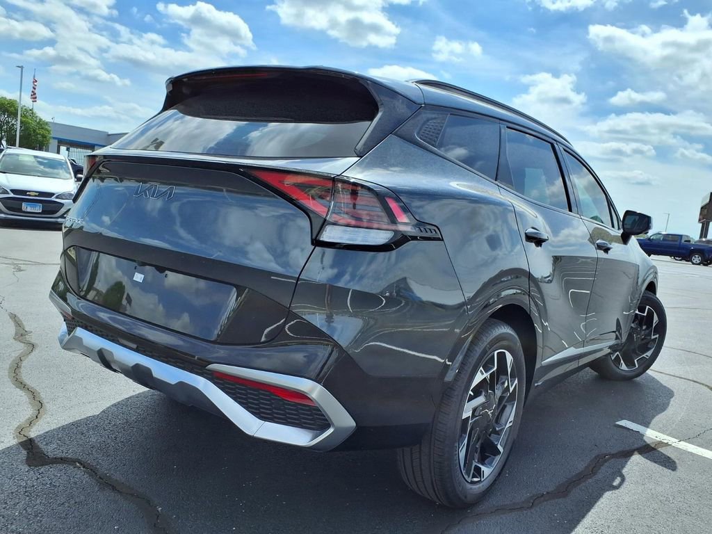 Used 2025 Kia Sportage SX image 37