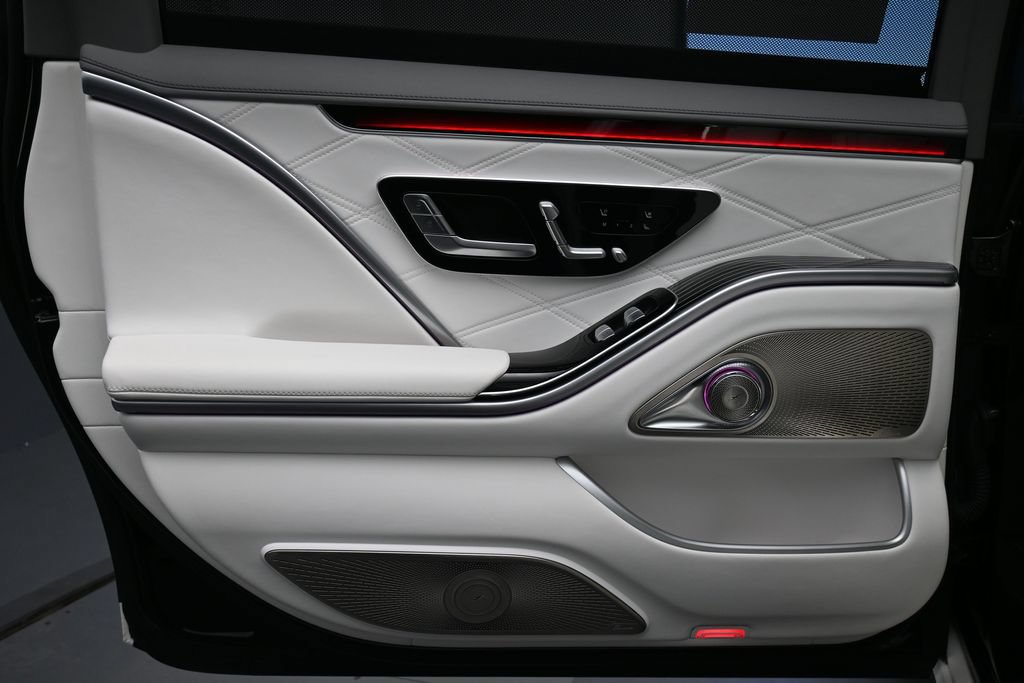 Used 2023 Mercedes-Benz Maybach S 580 4MATIC image 19