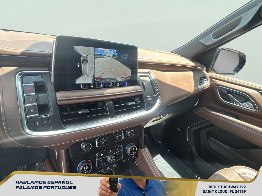 Used 2024 Chevrolet Suburban High Country AWD/4WD image 21