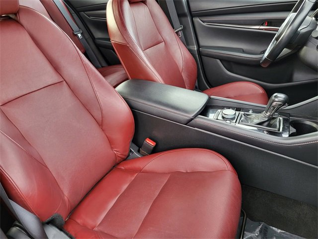 Used 2023 MAZDA MAZDA3 s image 4