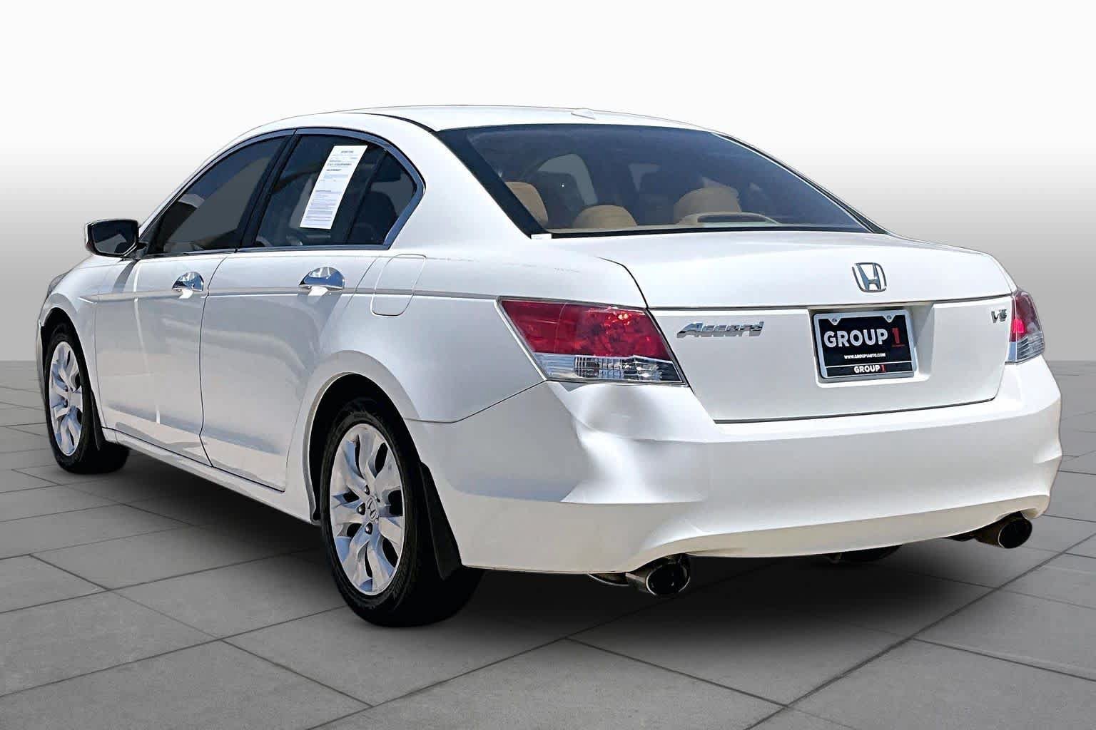 Used 2010 Honda Accord EX-L image 11