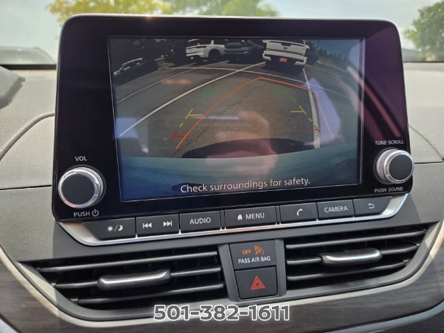 Used 2025 Nissan Altima 2.5 SV FWD image 22