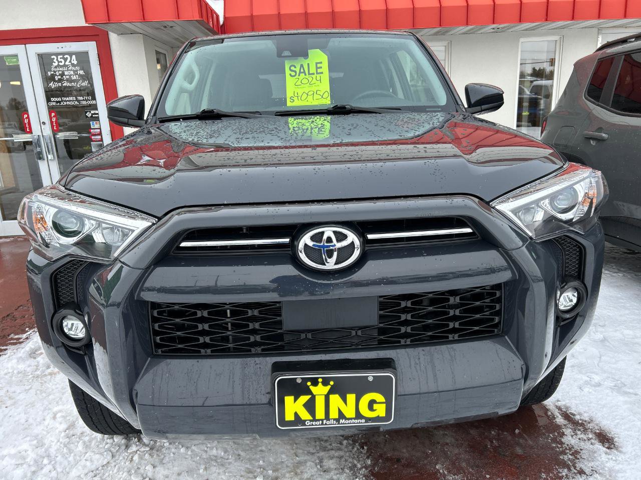 Used 2024 Toyota 4Runner SR5 image 3