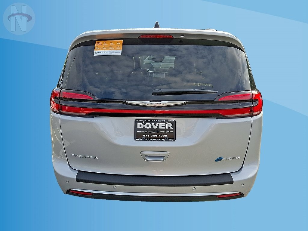 Certified 2023 Chrysler Pacifica Pinnacle FWD image 15